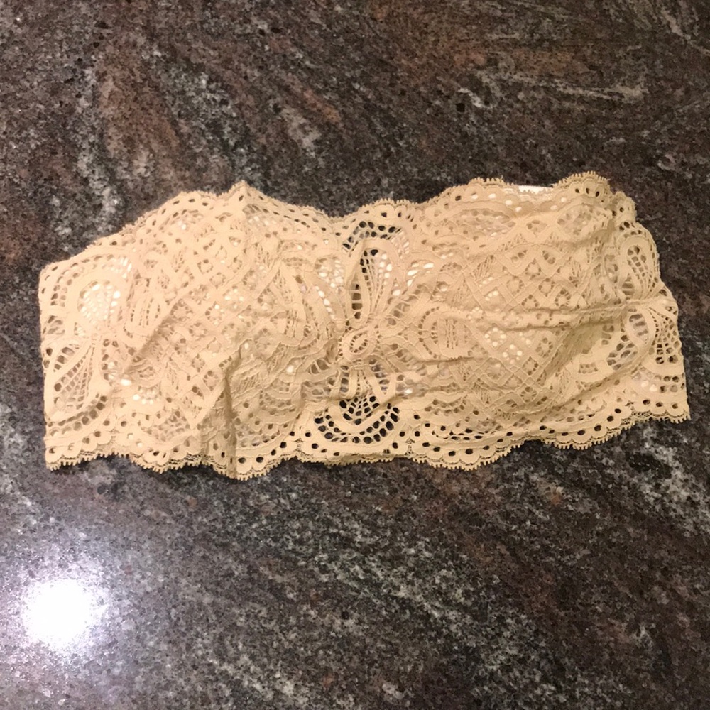 Victoria’s Secret Gold Dream Angels strapless bra